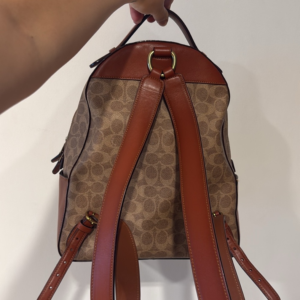 COACH l Restored Campus Backpack In Signature Canvas. Excellent condition! - Picture 3 of 6